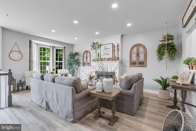 141 Fieldstone Ct, Frederick, MD 21702