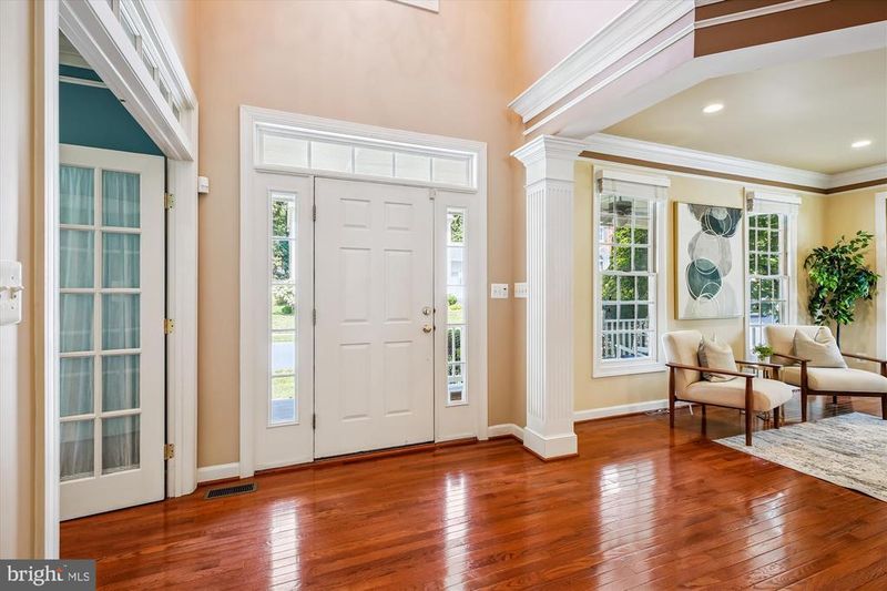 802 Still Creek Ln, Gaithersburg, MD 20878