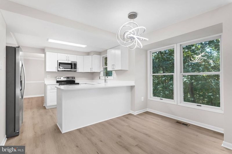 2824 Schubert Dr, Silver Spring, MD 20904