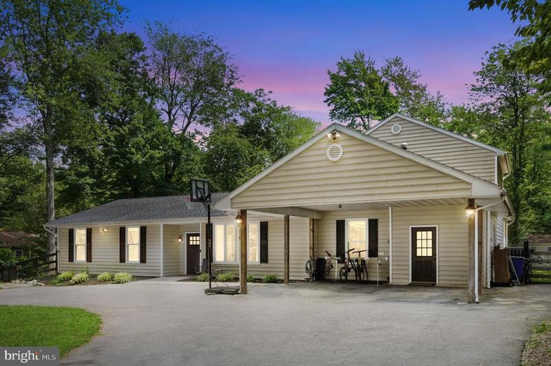 4105 Lynn Burke Rd, Monrovia, MD 21770