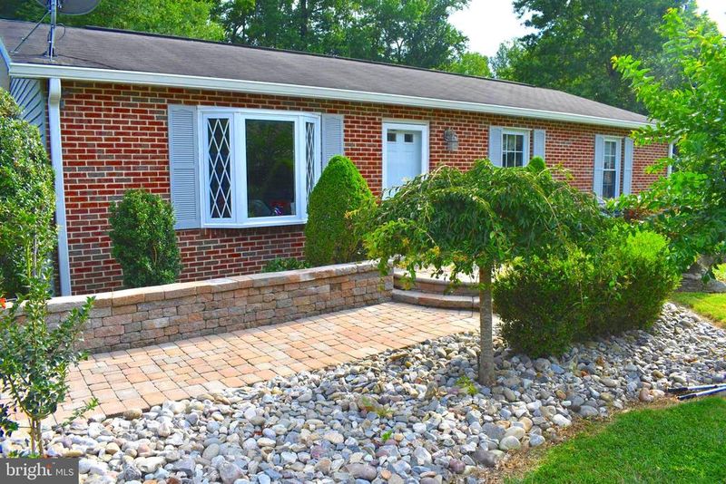 12288 Wendy Ln, Waldorf, MD 20601