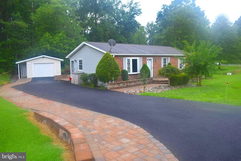 12288 Wendy Ln, Waldorf, MD 20601