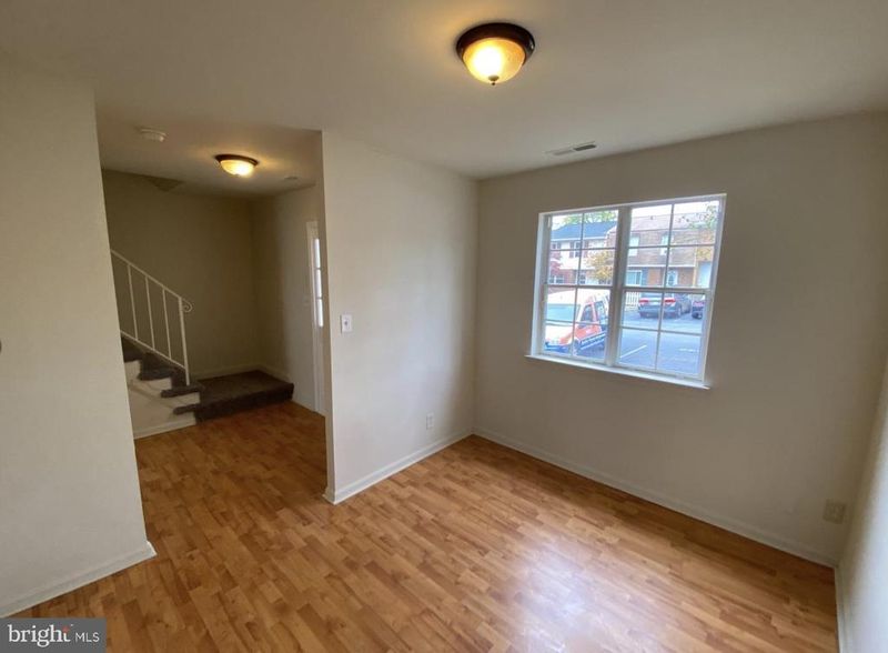 132 Oak Dr, Stafford, VA 22554
