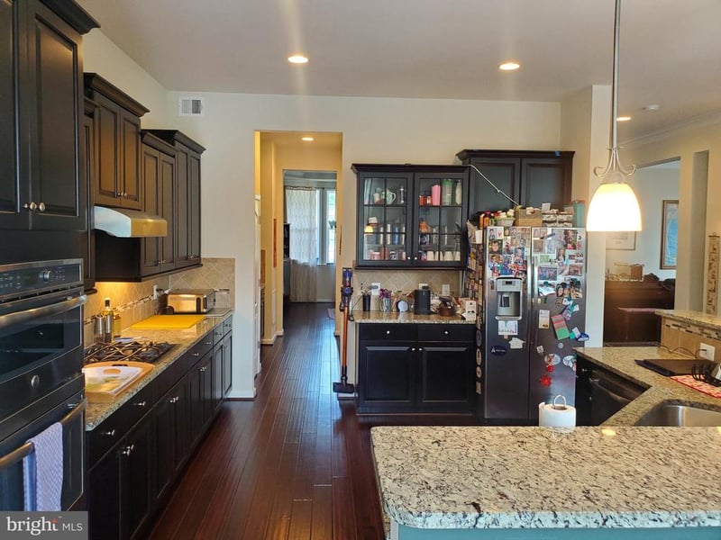 20950 Ashburn Heights Dr, Ashburn, VA 20148