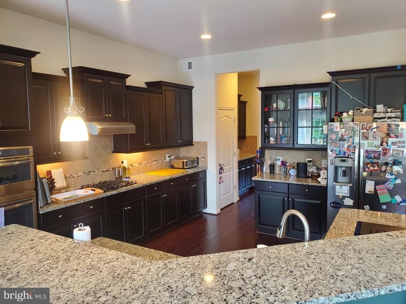 20950 Ashburn Heights Dr, Ashburn, VA 20148