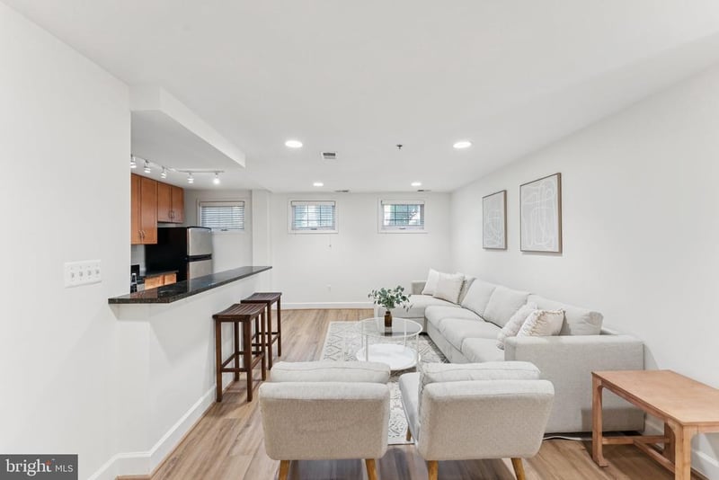 610 Bashford Ln #1301, Alexandria, VA 22314