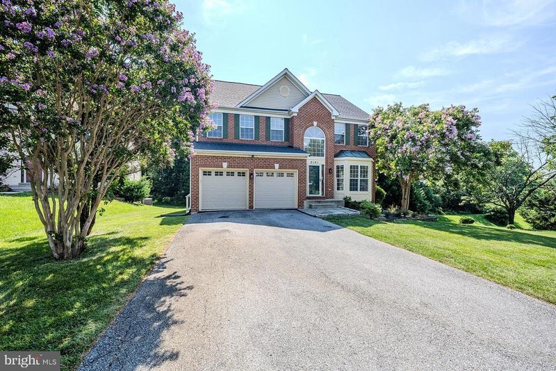 2101 Hampshire Dr, Hyattsville, MD 20783