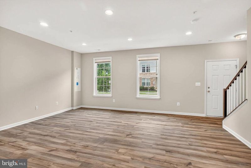 17833 Porter Rd, Ashton, MD 20861