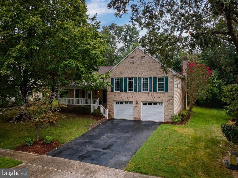 307 Willow Run Ct, Millersville, MD 21108
