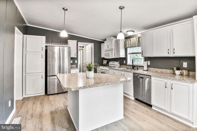 488 N Patuxent #19A, Odenton, MD 21113