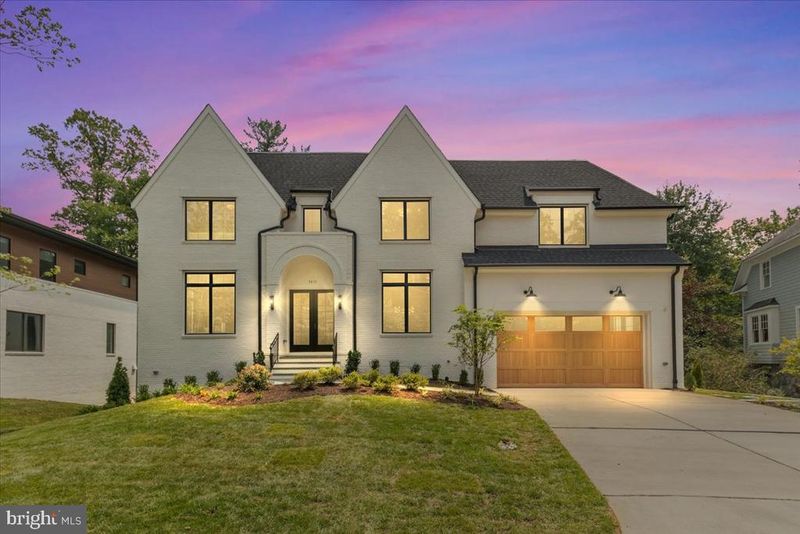 7011 Elizabeth Dr, Mclean, VA 22101