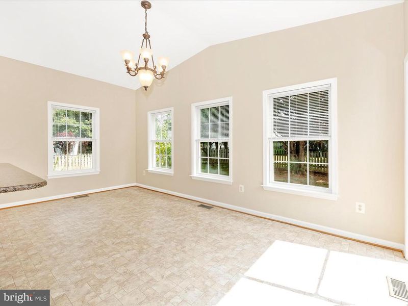 432 Delaware Rd, Frederick, MD 21701