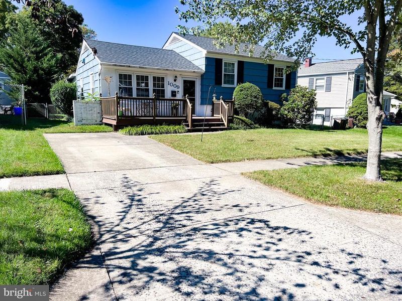 1009 Kennon Ct, Rockville, MD 20851