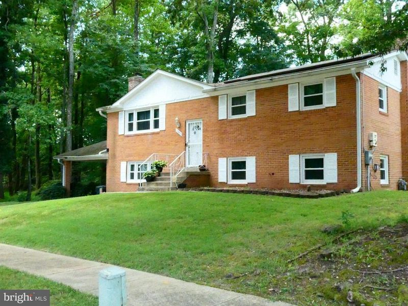 11501 Hermitt St, Clinton, MD 20735