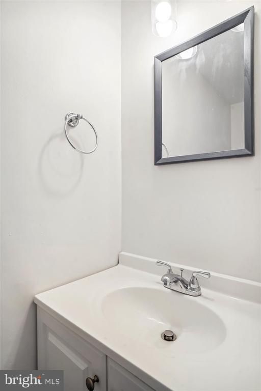 1316 Pear Tree Ct, Frederick, MD 21703
