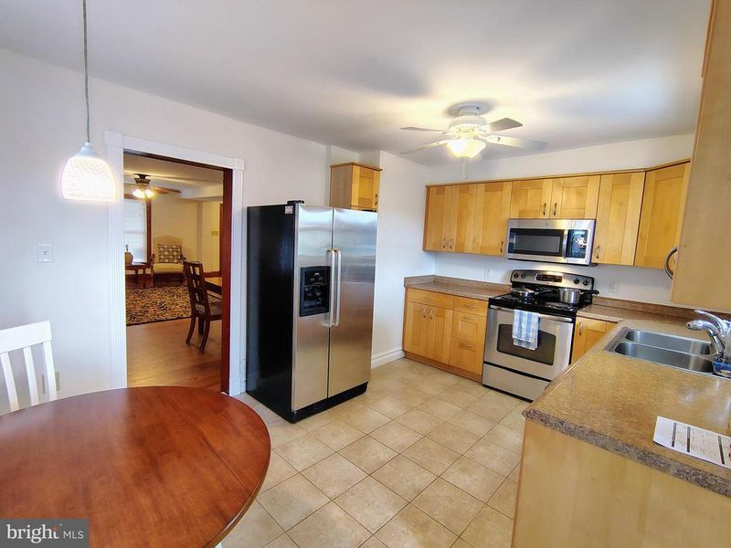 518 Brunswick St, Brunswick, MD 21716
