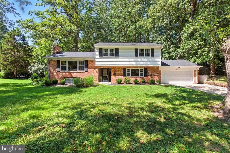 9104 Hamilton, Fairfax, VA 22031