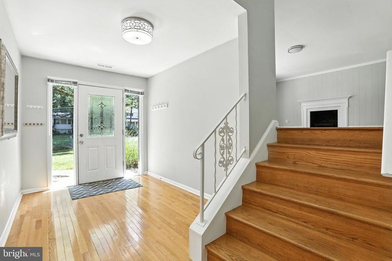 9104 Hamilton, Fairfax, VA 22031