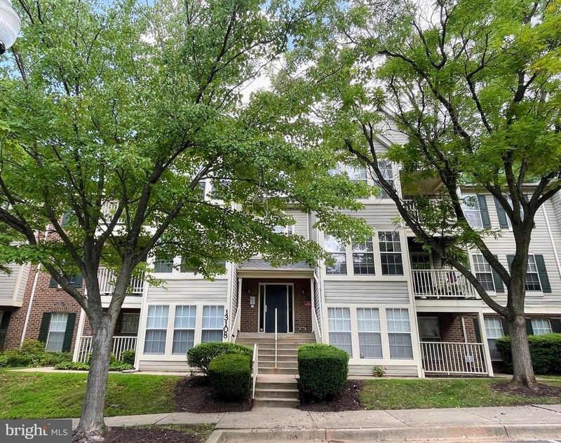 13108 Briarcliff Ter #7-707, Germantown, MD 20874
