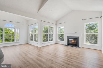 9810 Feathertree Ter #21, Montgomery Village, MD 20886