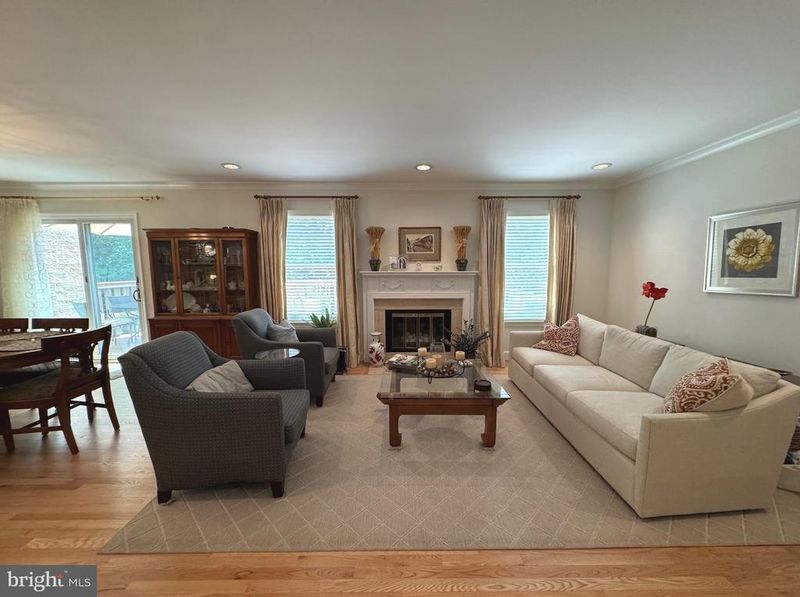 6487 Wishbone Ter, Cabin John, MD 20818