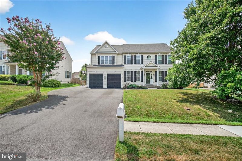 5798 Morland Dr N, Adamstown, MD 21710