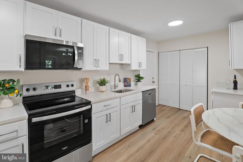 206 Jefferson PIKE, Knoxville, MD 21758
