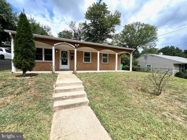 710 Leyte Pl, Oxon Hill, MD 20745