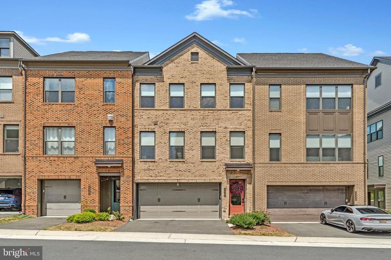 42364 Zenith Ter, Ashburn, VA 20148