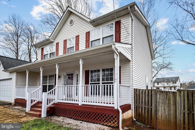 90 Tanterra Dr, Stafford, VA 22556