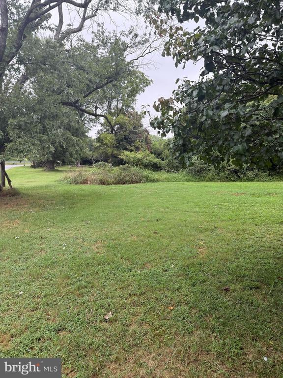 6001 Old Branch Ave, Temple Hills, MD 20748
