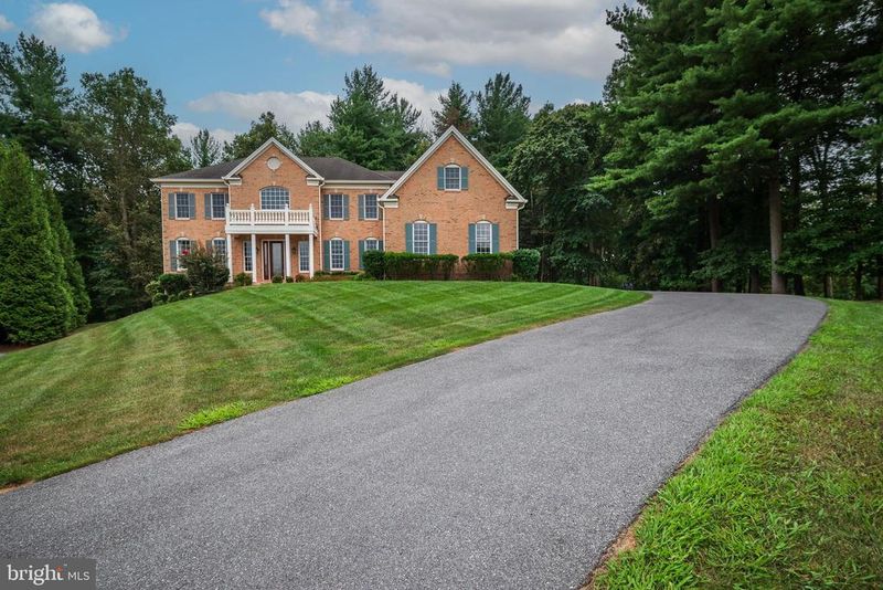 3198 Lorenzo Ln, Woodbine, MD 21797