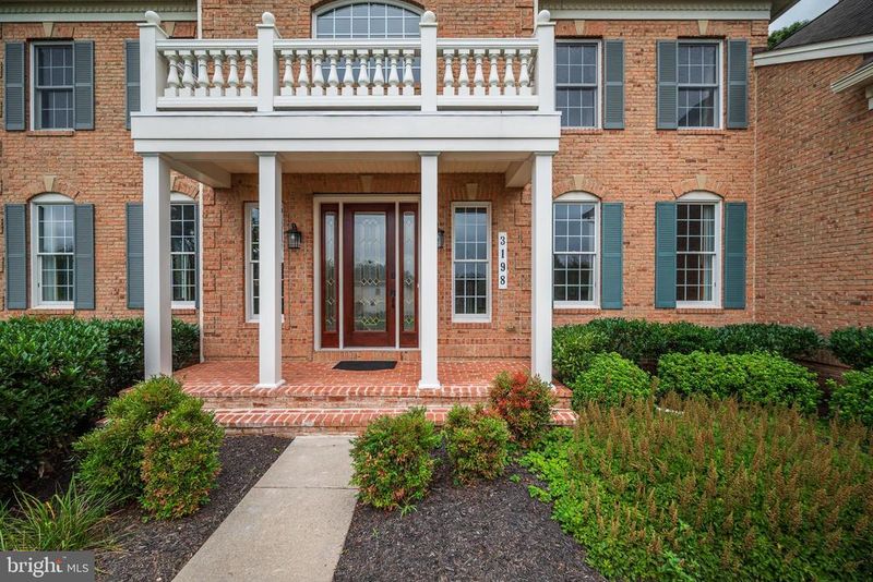 3198 Lorenzo Ln, Woodbine, MD 21797