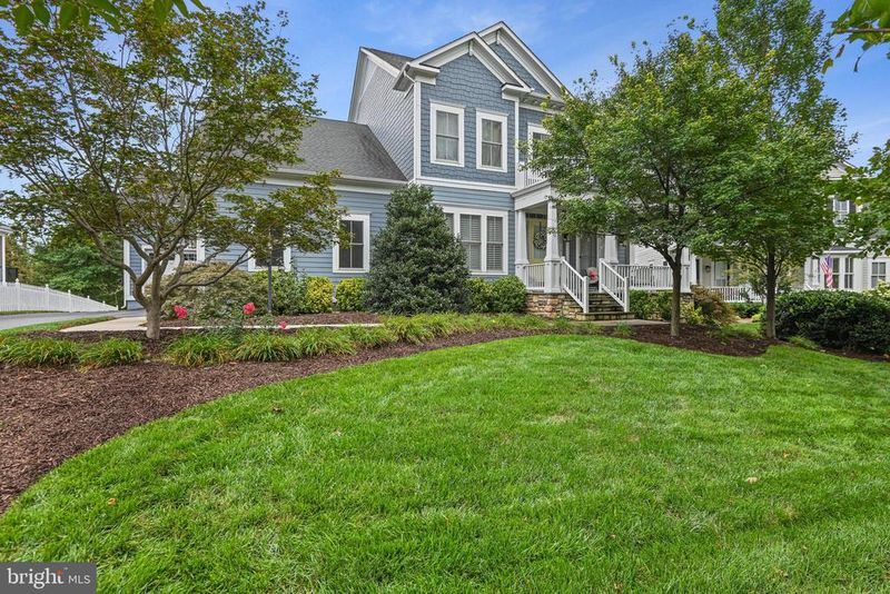 23712 Safflower Ct, Ashburn, VA 20148