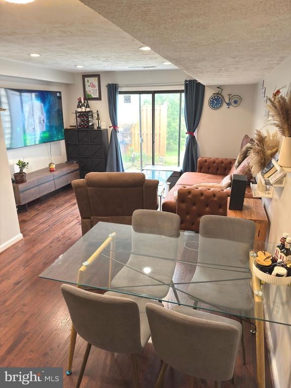 11124 Rock Garden Dr, Fairfax, VA 22030