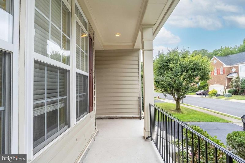 7517 Lindberg Dr, Alexandria, VA 22306
