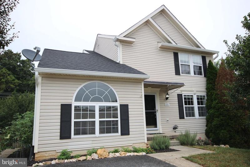 721 Brunswick St, Brunswick, MD 21716