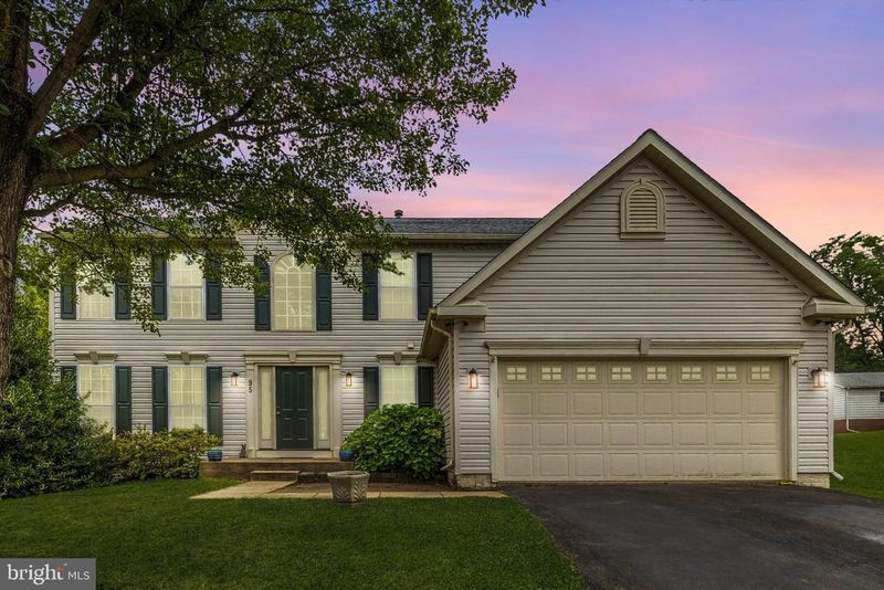 95 Burnside Ct, Frederick, MD 21702