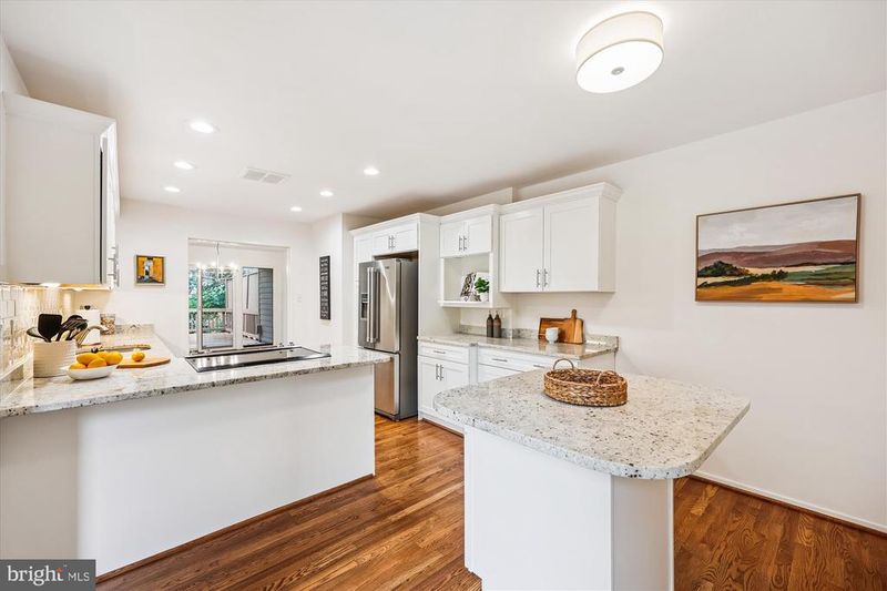 7818 Whiterim Ter, Potomac, MD 20854