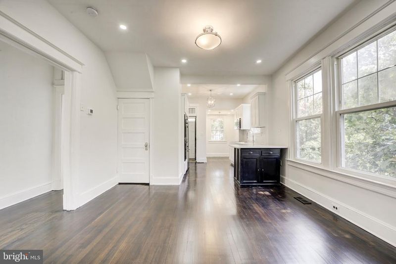 3214 5th St SE, Washington, DC 20032