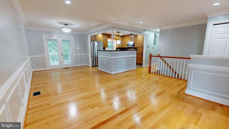 400 E Amhurst St E, Sterling, VA 20164