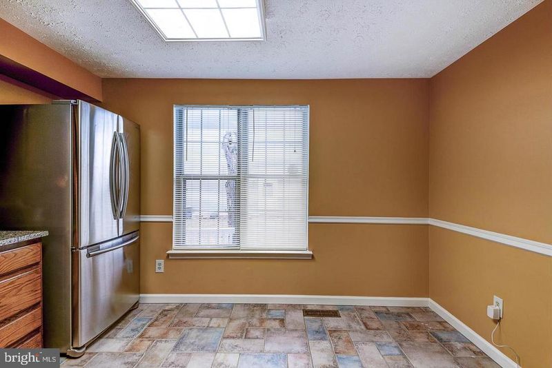1106 Patriot Ln, Bowie, MD 20716