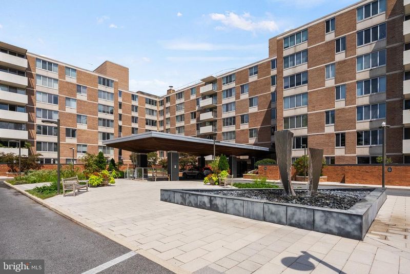2939 Van Ness St NW #512, Washington, DC 20008