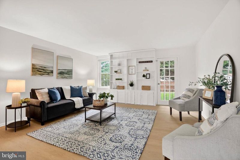 12033 Livingston St, Silver Spring, MD 20902