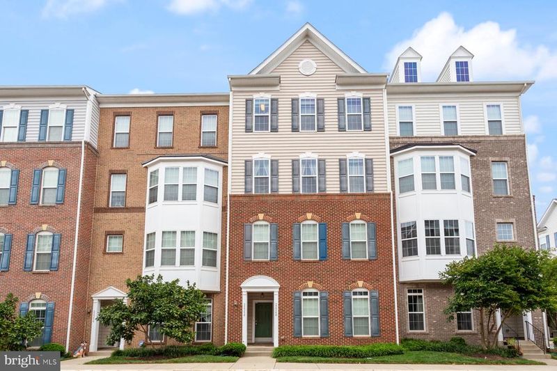 22358 Concord Station Ter, Ashburn, VA 20148