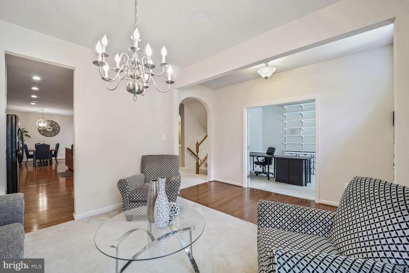 7208 Cherry Ln, Laurel, MD 20707