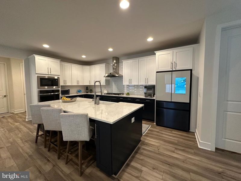 41912 Blair Woods Dr, Brambleton, VA 20148