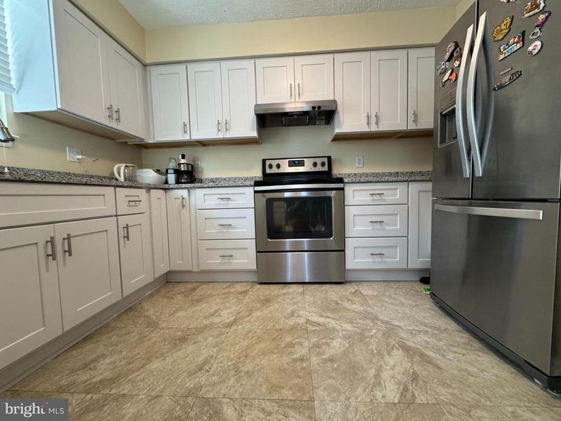 7761 Wolford Way, Lorton, VA 22079