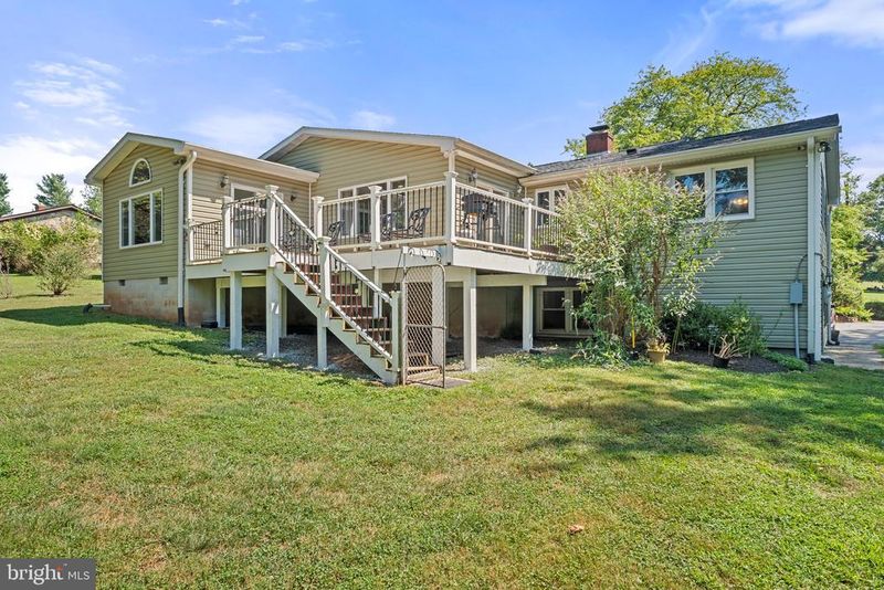 23439 Watson Rd, Leesburg, VA 20175