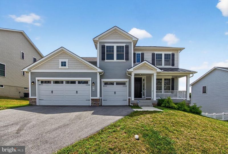 812 Kaplon Ct, Brunswick, MD 21716